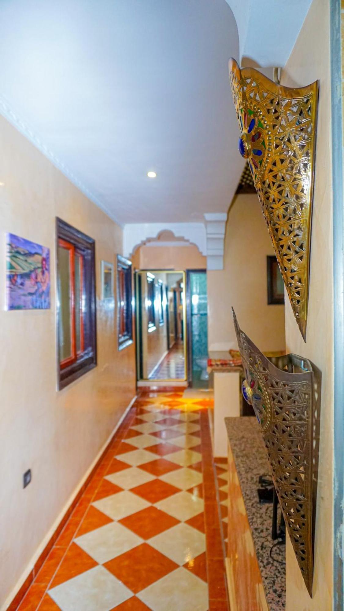 Relief House Moroccan House *